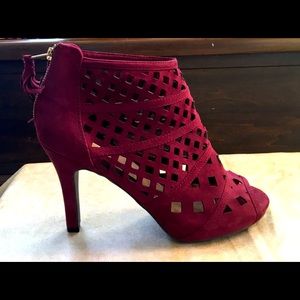Open toe Suede booties, zipper back heel